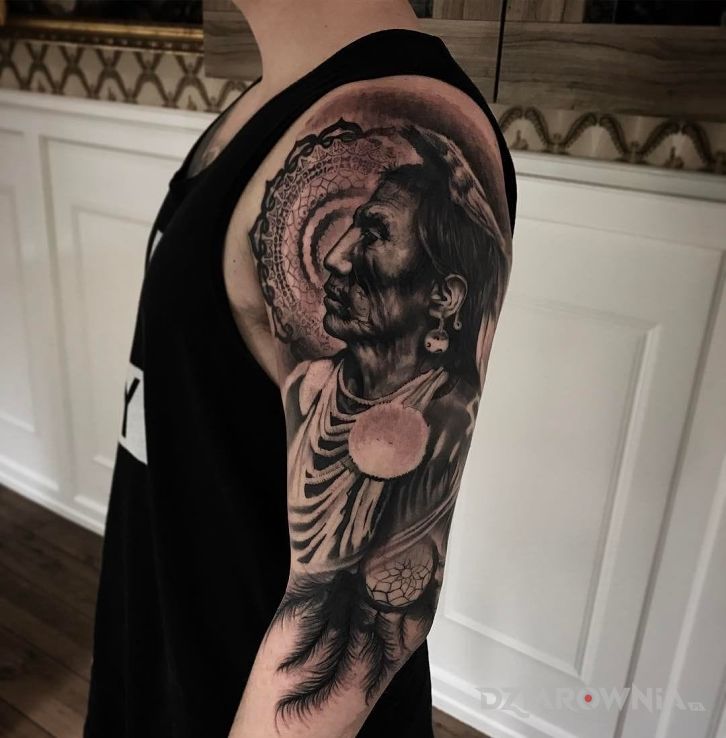 Tatuaż indianin - realistyczne