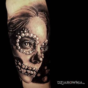 Dziewczyna z perlami