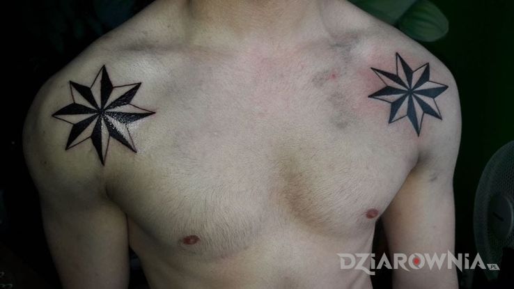 Tatuaż gwiazdy - gwiazdy