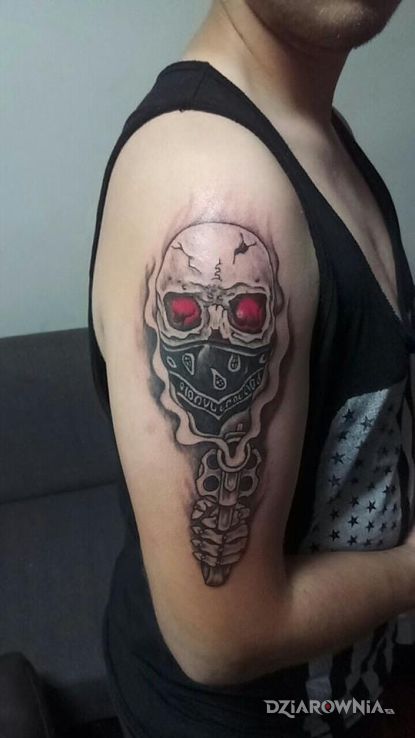 Tatuaż skull - czaszki