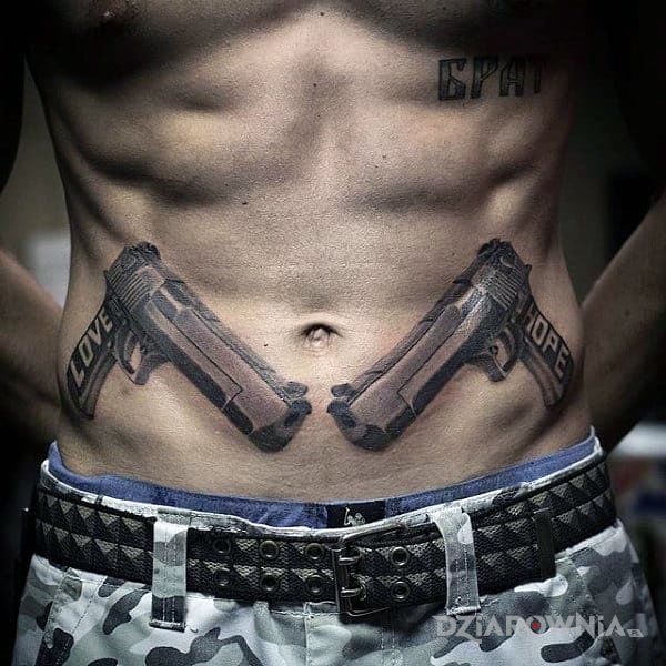 Tatuaż love  hope - napisy