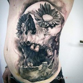 Kwiaty na oczodołach