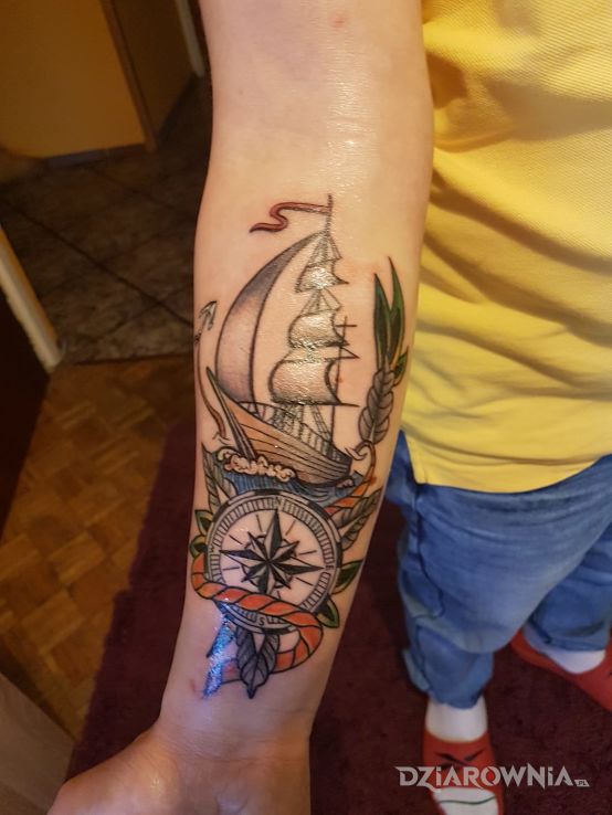 Tatuaż statek neotradycyjny - pozostałe