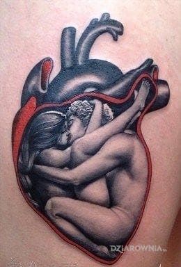 Tatuaż serduszko - miłosne