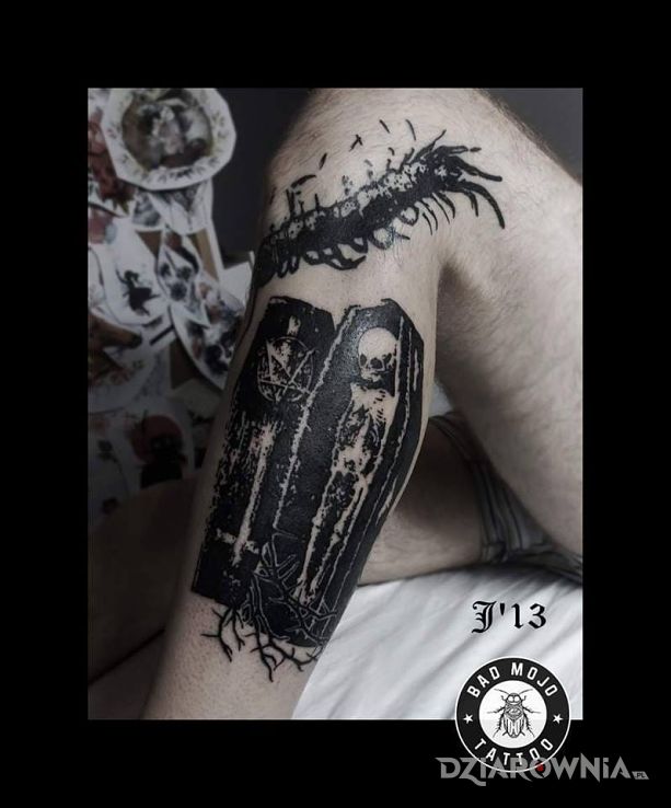 Tatuaż trumienka - religijne