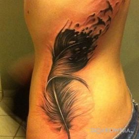 Rozpadające się piórko