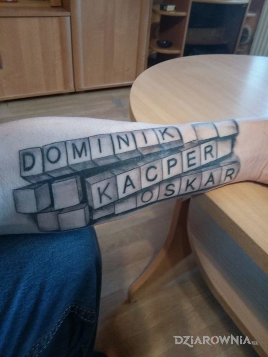 Tatuaż moje dzieciaki - napisy