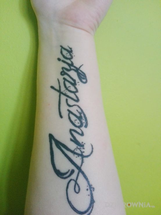 Tatuaż imie corki - napisy