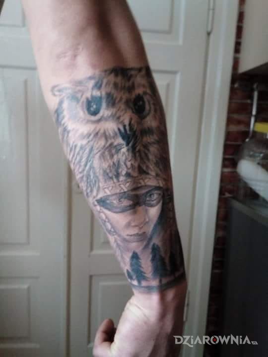 Tatuaż sowa indjanka - twarze