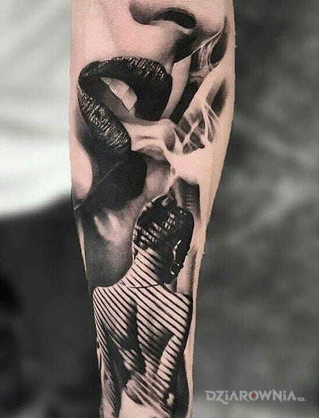 Tatuaż sexy usta - postacie