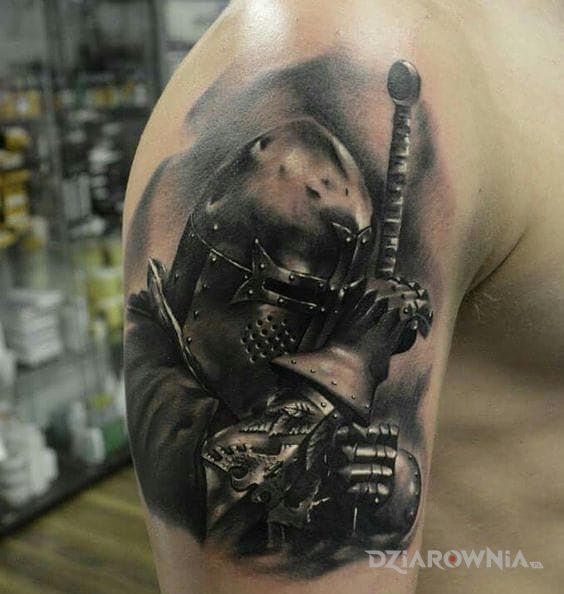 Tatuaż rycerz - postacie