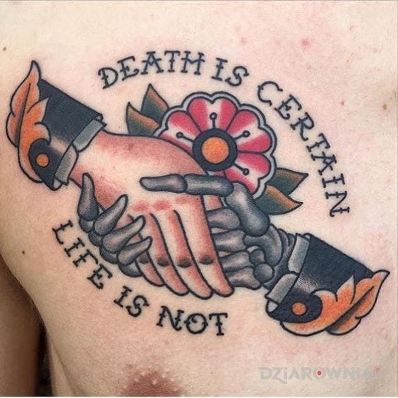 Tatuaż coś o życiu - kwiaty