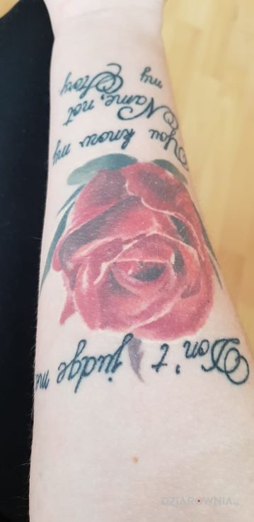 Tatuaż zyciowe - napisy