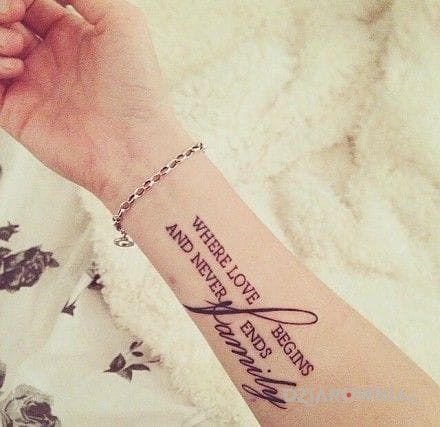 Tatuaż rodzina - napisy