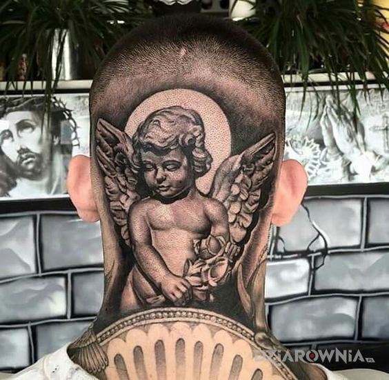Tatuaż aniolek - religijne