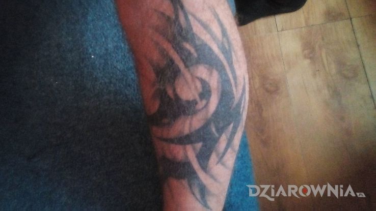 Tatuaż triball - tribale