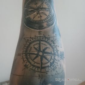 Połączenie starego tatuażu z nowym.