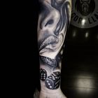 Motyw z hazardem w tle :)