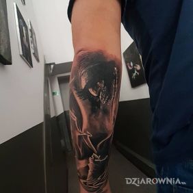 #łzawiąceoko #przygaszonaświeczka