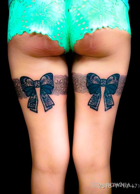 Tatuaż podwiązki - seksowne