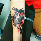 Oczywiście trash polka. Zegar, klepsydra, kruk