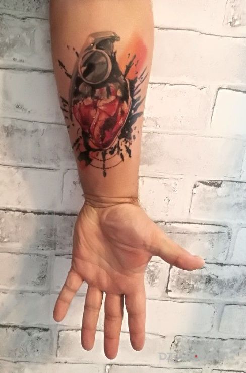 Tatuaż życie i śmierć - patriotyczne