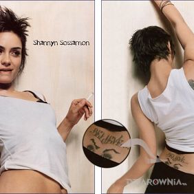 Shannyn Sossamon - oczy na plecach + napis believe
