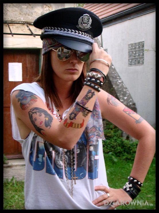 Tatuaż w axl rose za modu - dziary - sławnych osób