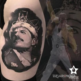 Film w kinach, Freddie na udzie :)