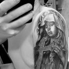 Ta, która czuwała nade mną w czasie gdy walczyłem z nowotworem.