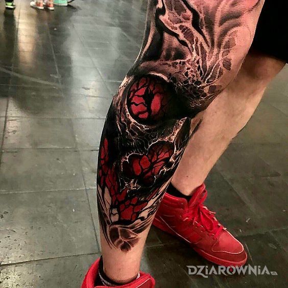 Tatuaż konkretna czaszunia - czaszki