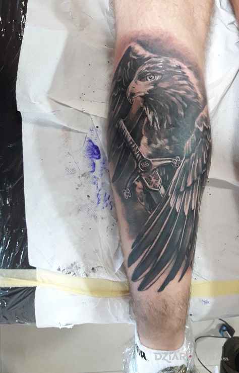 Tatuaż orzeł - patriotyczne