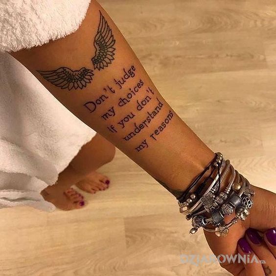 Tatuaż wlasne wybory - napisy