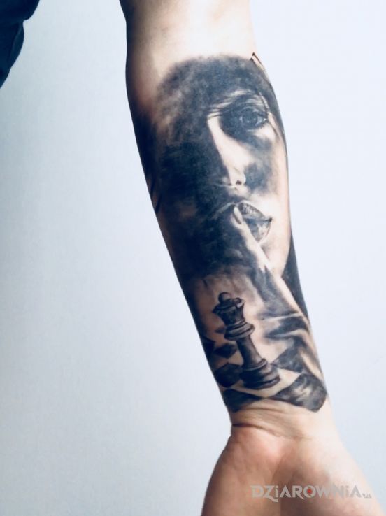 Tatuaż nie mów nikomu - twarze
