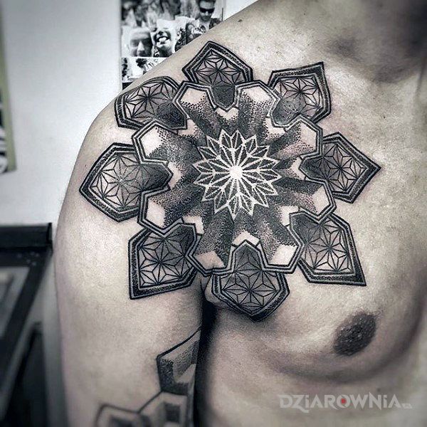 Tatuaż mandale - mandale