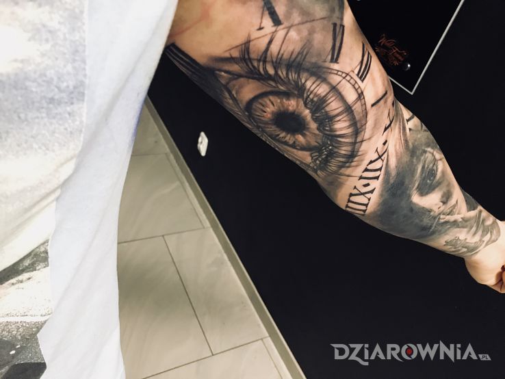 Tatuaż oko - realistyczne