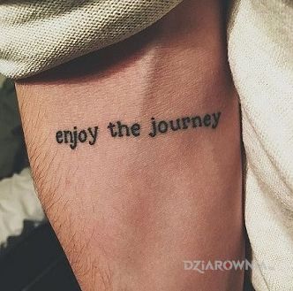 Tatuaż podróż - napisy