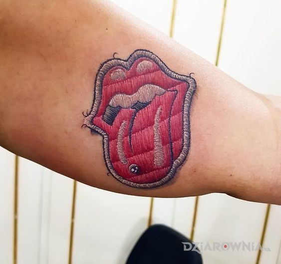 Tatuaż rolling stones - kolorowe