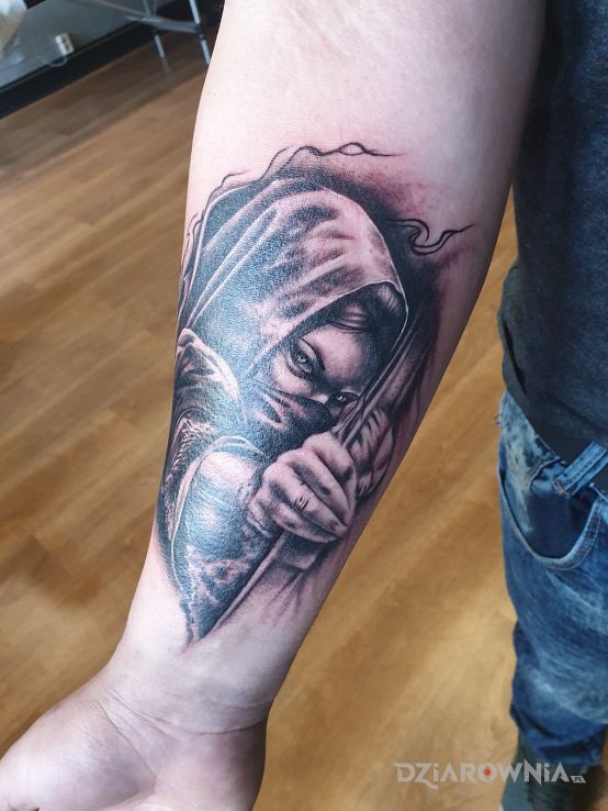 Tatuaż archer - anatomiczne