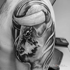 Pierwszy i nie ostatni