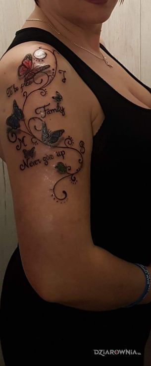 Tatuaż mój pierwszy rodzinny - rękawy