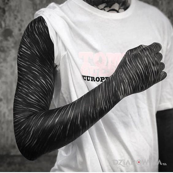 Tatuaż ciekawy rękaw - rękawy