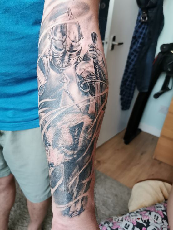 Tatuaż przedramię - zwierzęta