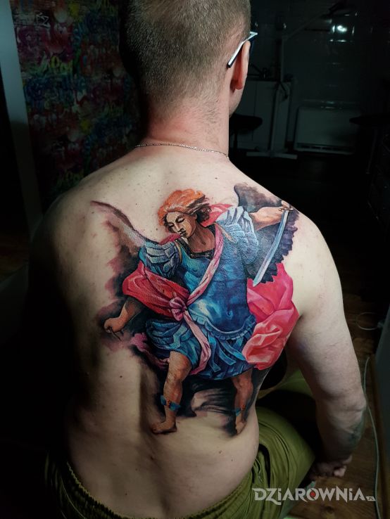 Tatuaż anioł - realistyczne