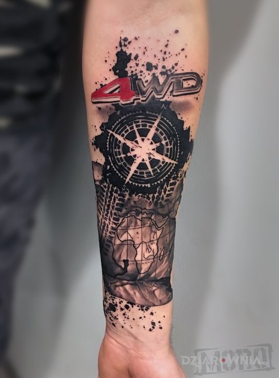 Tatuaż moto - realistyczne